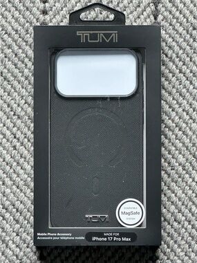 TUMI Black Textured MagSafe-Compatible Case for iPhone 17 Pro Max - New In Box